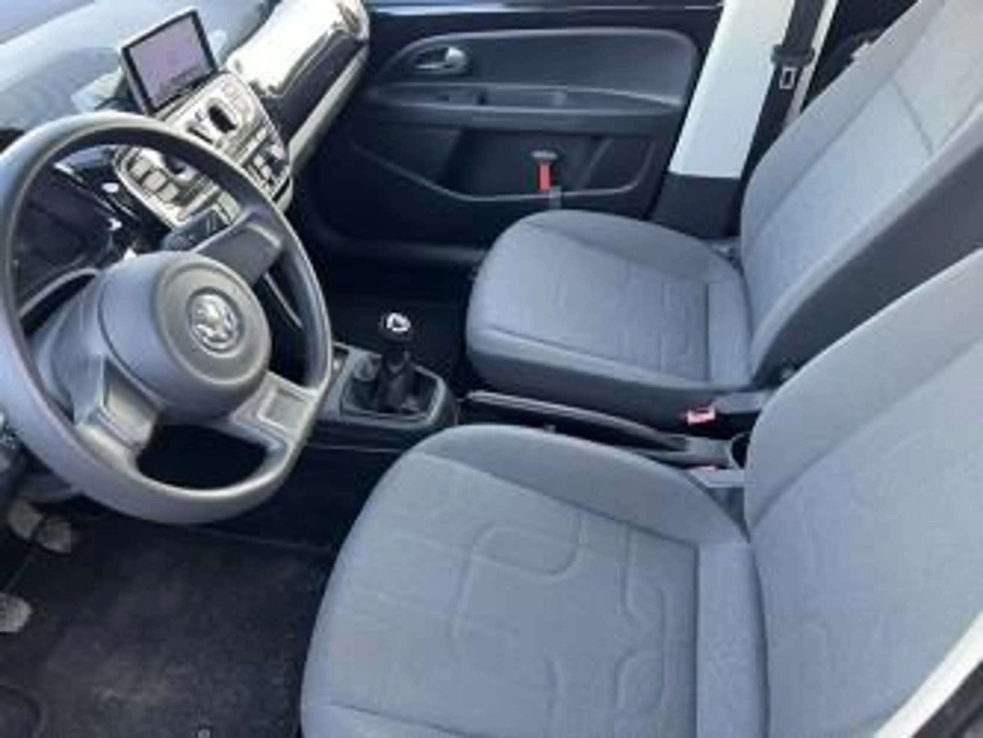 Volkswagen up! 1.0 move up! BlueMotion NAVI / AIRCO / 5-DEURS / — photo 11