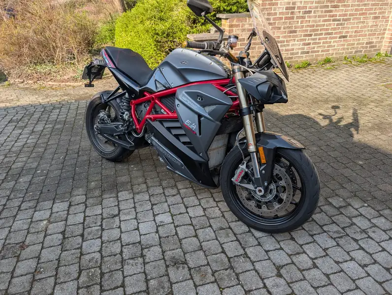 Energica Eva Ribelle - foto 3