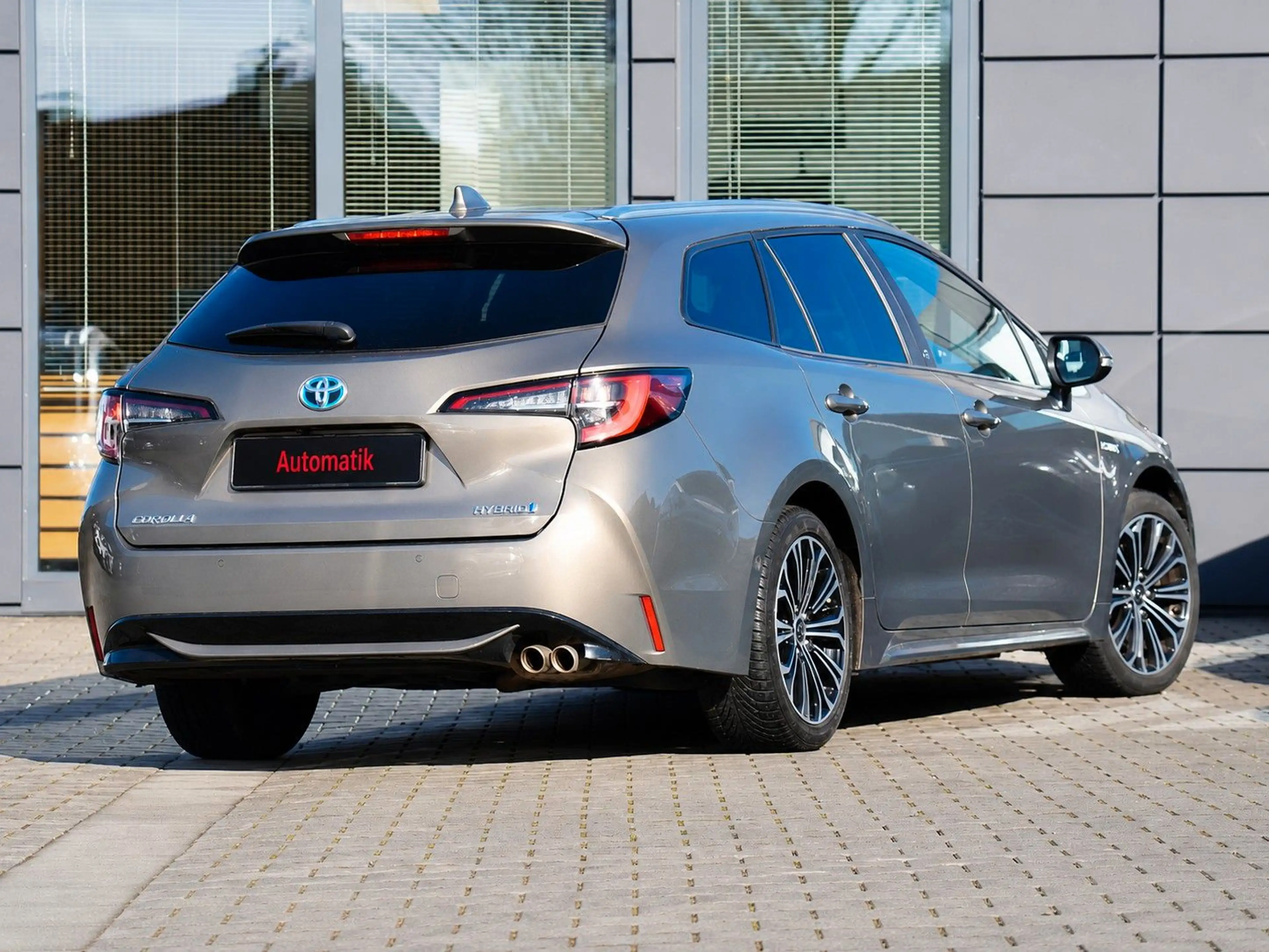 Toyota Corolla Touring Sports Hybrid +3 JAHRE GARANTIE — photo 6