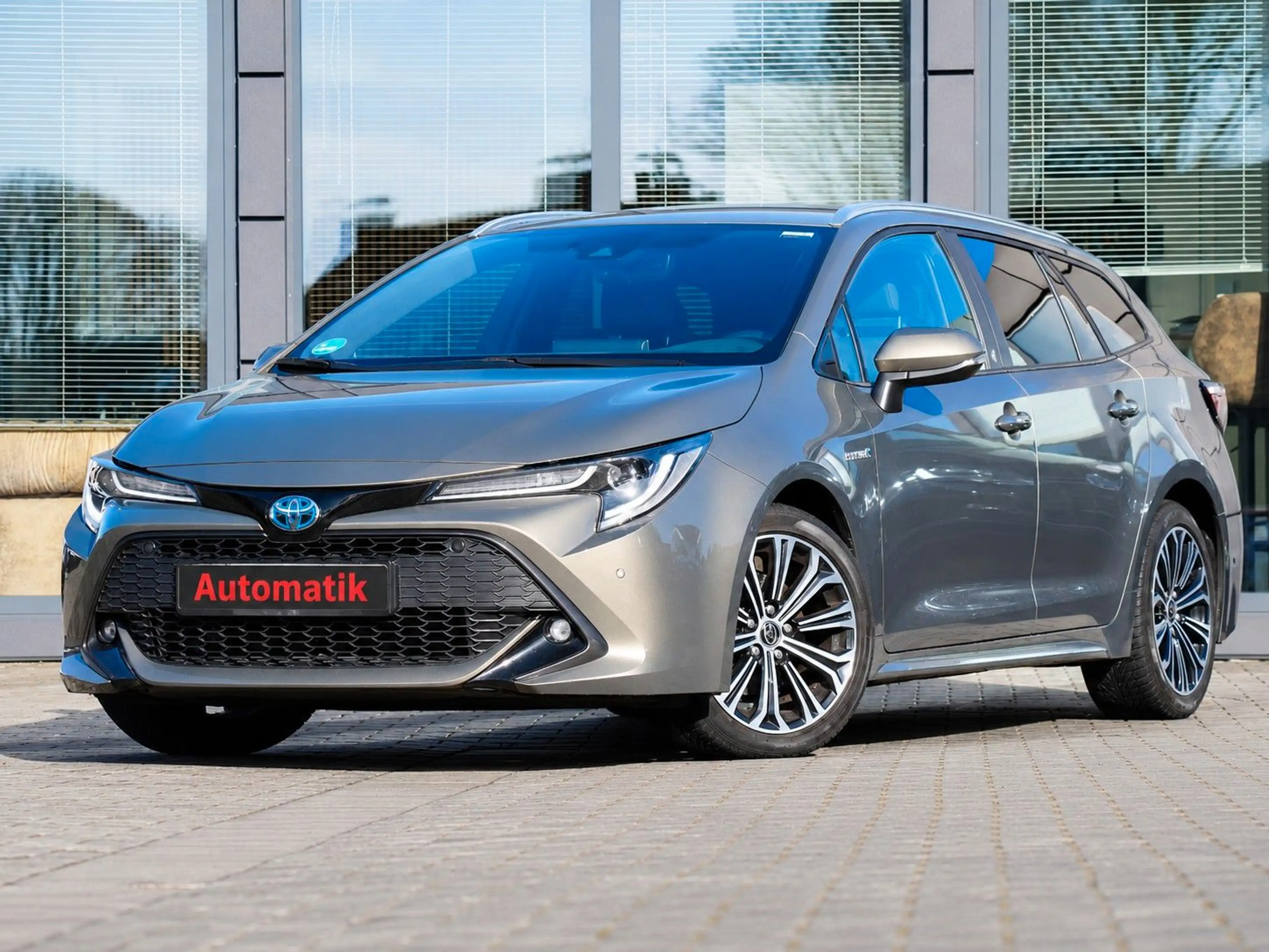 Toyota Corolla Touring Sports Hybrid +3 JAHRE GARANTIE — photo 2