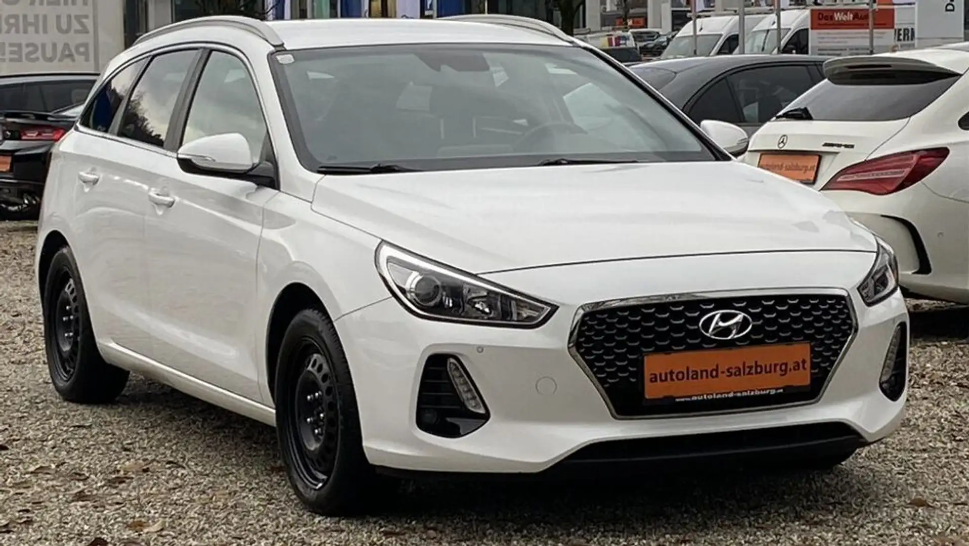 Hyundai i30 Premium KAMERA NAVI 16'' Lenkradhzg Weiß - 1