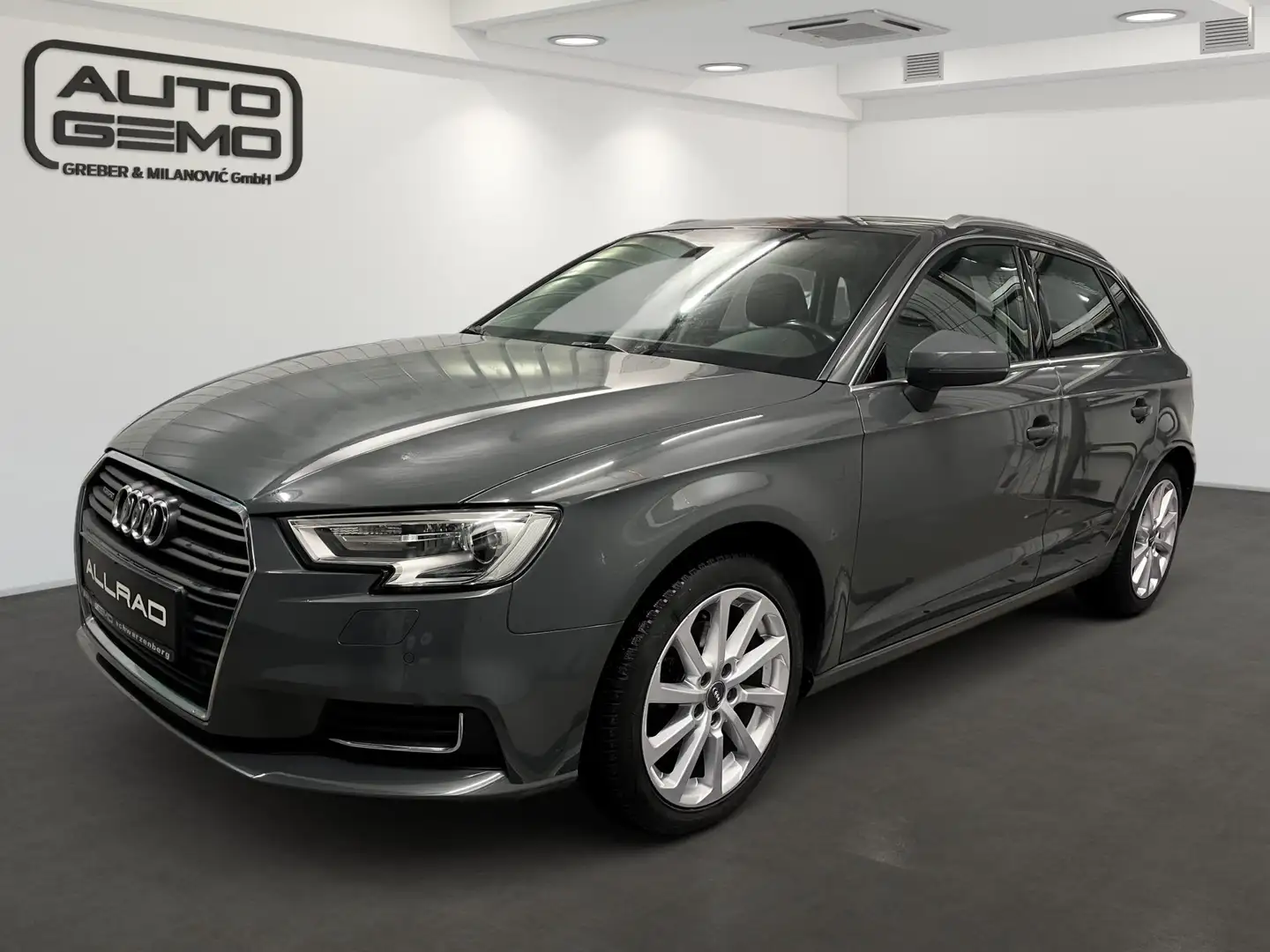 Audi A3 SB 2,0 TDI quattro sport Grau - 1