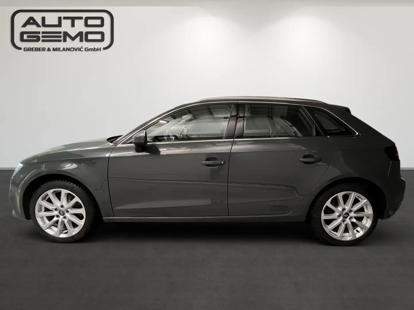 Audi A3 SB 2,0 TDI quattro sport Grau - 2