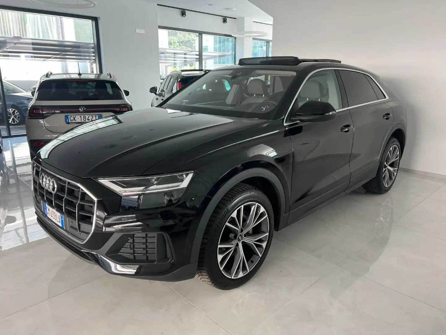 Audi Q8 50 TDI 286 CV Quattro tiptronic Tetto apribile Noir - 1