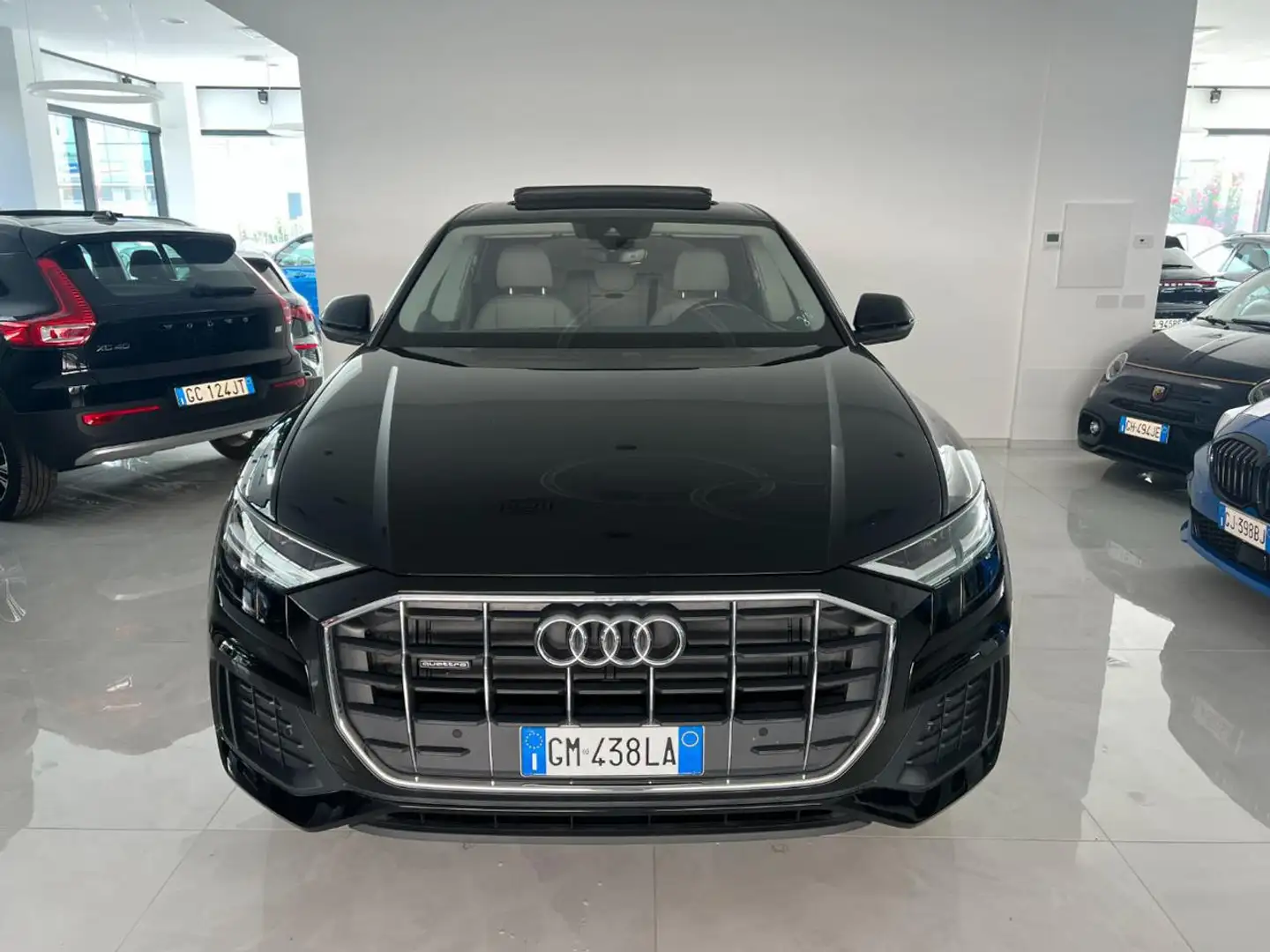 Audi Q8 50 TDI 286 CV Quattro tiptronic Tetto apribile Noir - 2