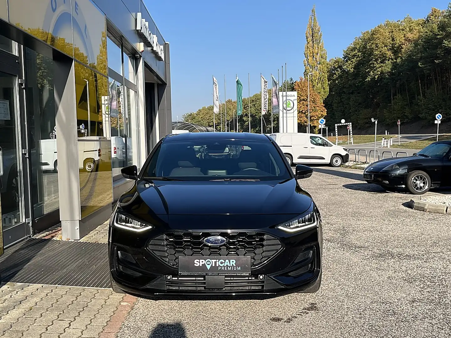 Ford Focus 1,0 EcoBoost Hybrid ST-Line Style Aut. Schwarz - 2