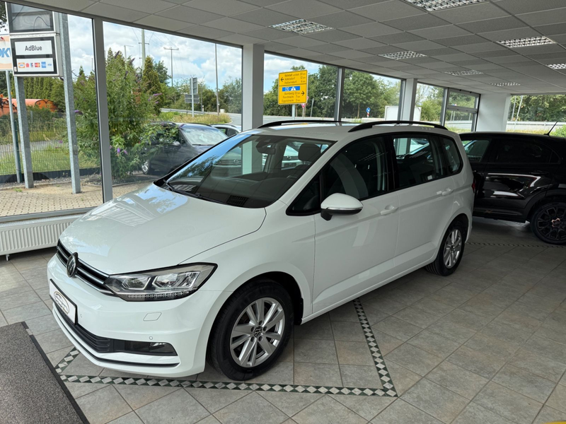 Volkswagen Touran Comfortline BMT ACC LED MWST. 1.HD TOP