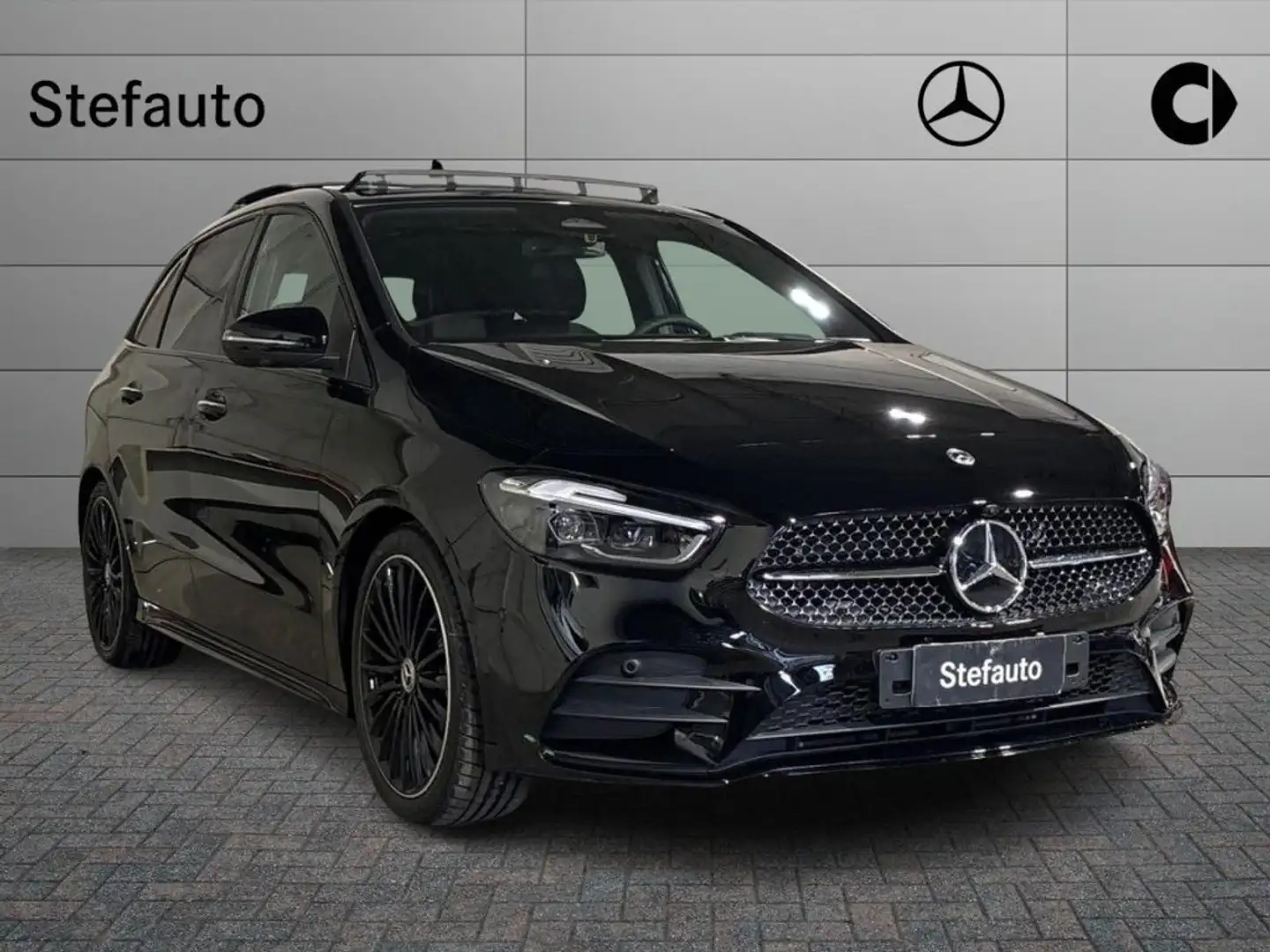 Mercedes-Benz B 180 d Automatic AMG Line Premium Plus Noir - 1
