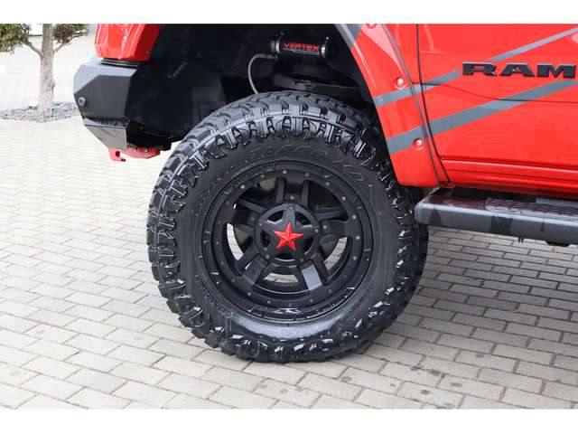 Dodge RAM Big Horn 5.7l V8, 10 Zoll, LPG, NAP, Bügel