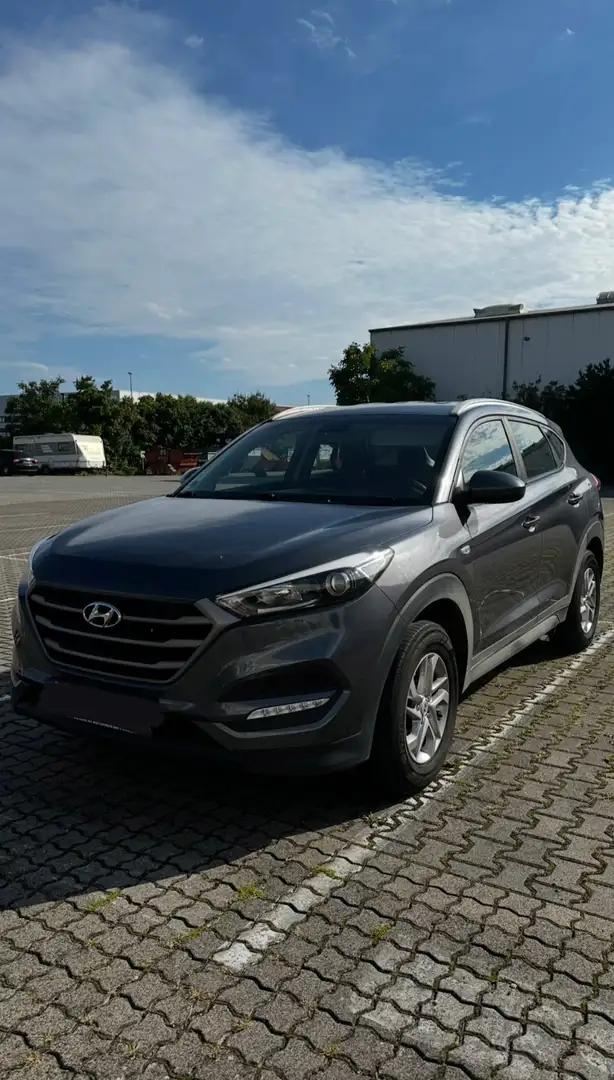 Hyundai TUCSON blue Classic 2WD Grau - 1