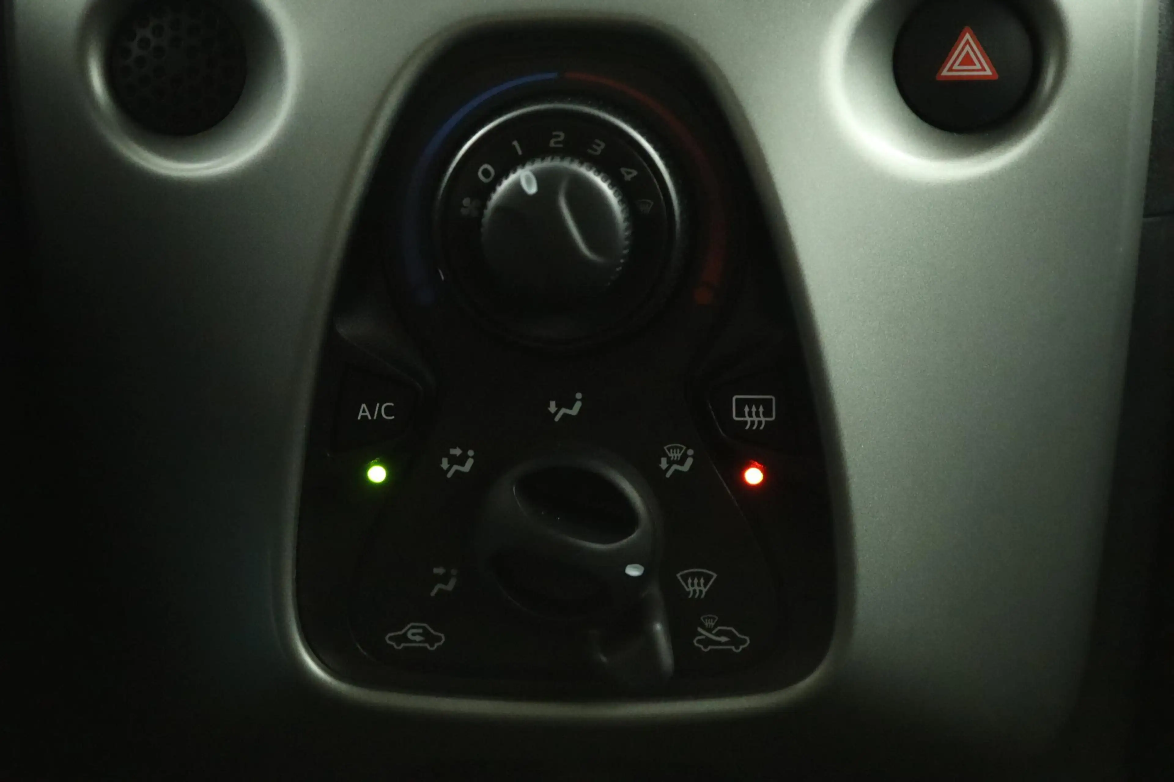 Citroen C1 1.0 e-VTi Feel | Airco | ABS & ESP | USB aansluiti — photo 6