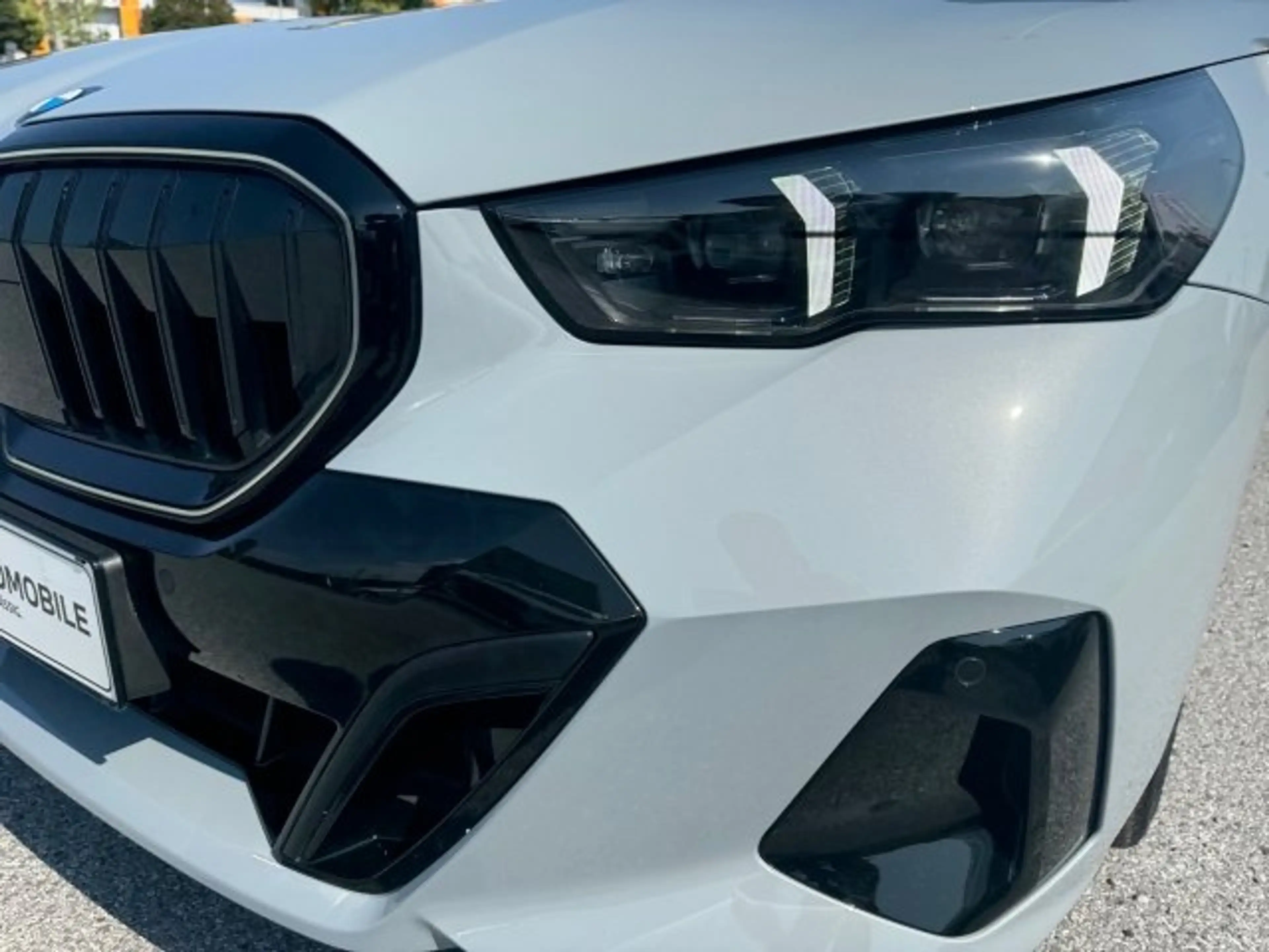 BMW 520 d xDrive Limousine G60 B47 — photo 12