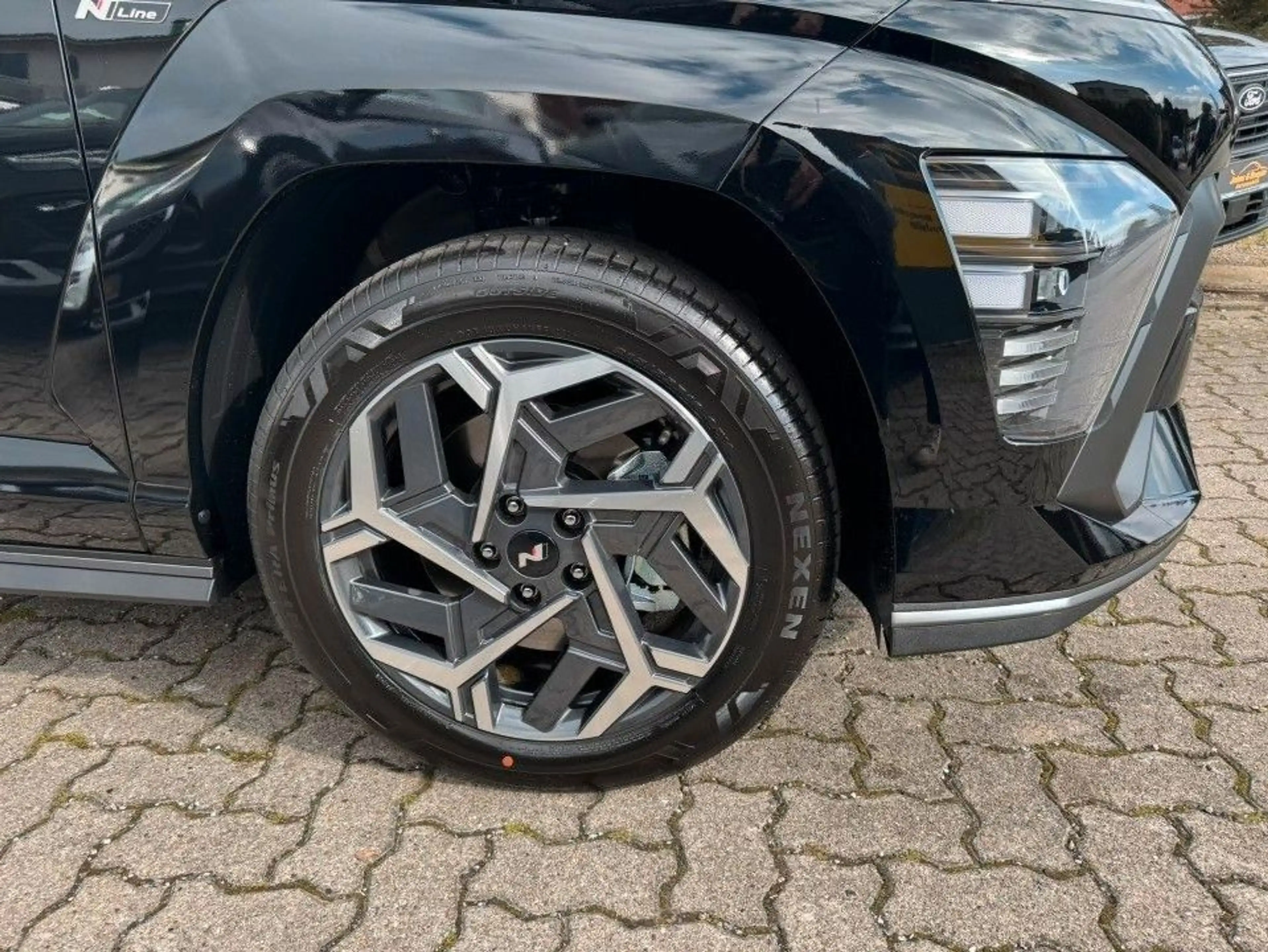 Hyundai KONA 1,6 T-GDI N-Line Automatik 4WD / NAVI / KAM — photo 29