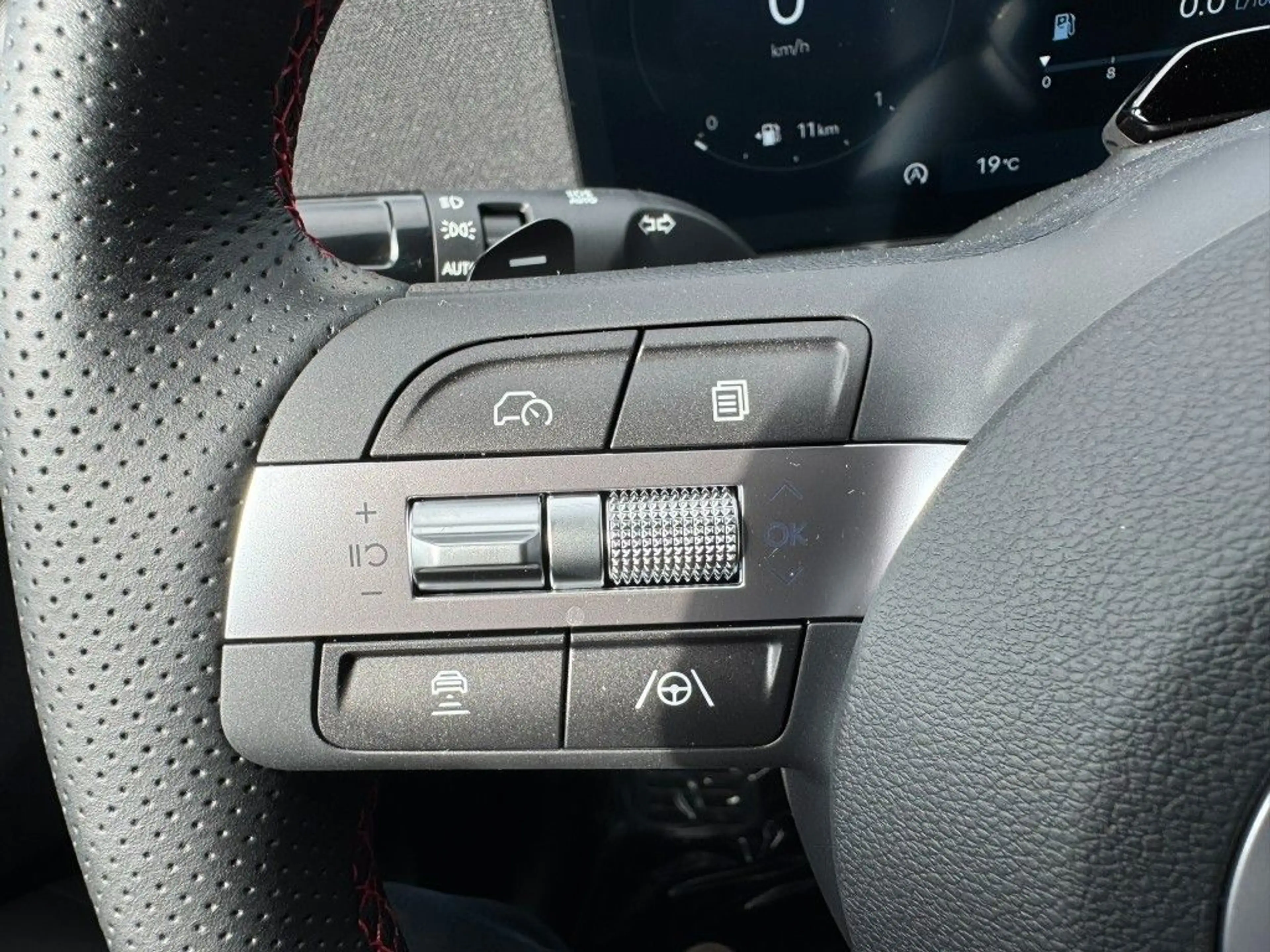 Hyundai KONA 1,6 T-GDI N-Line Automatik 4WD / NAVI / KAM — photo 18