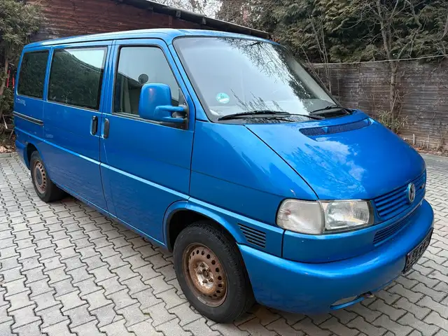 Volkswagen T4 Multivan 2,5 TDI Atlantis Multiva*KlimaAutomatik*TÜV 2/27