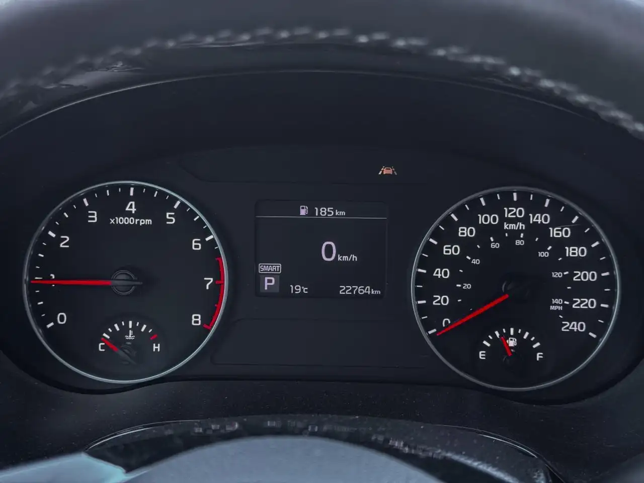 Kia Seltos снимка Kia Seltos
