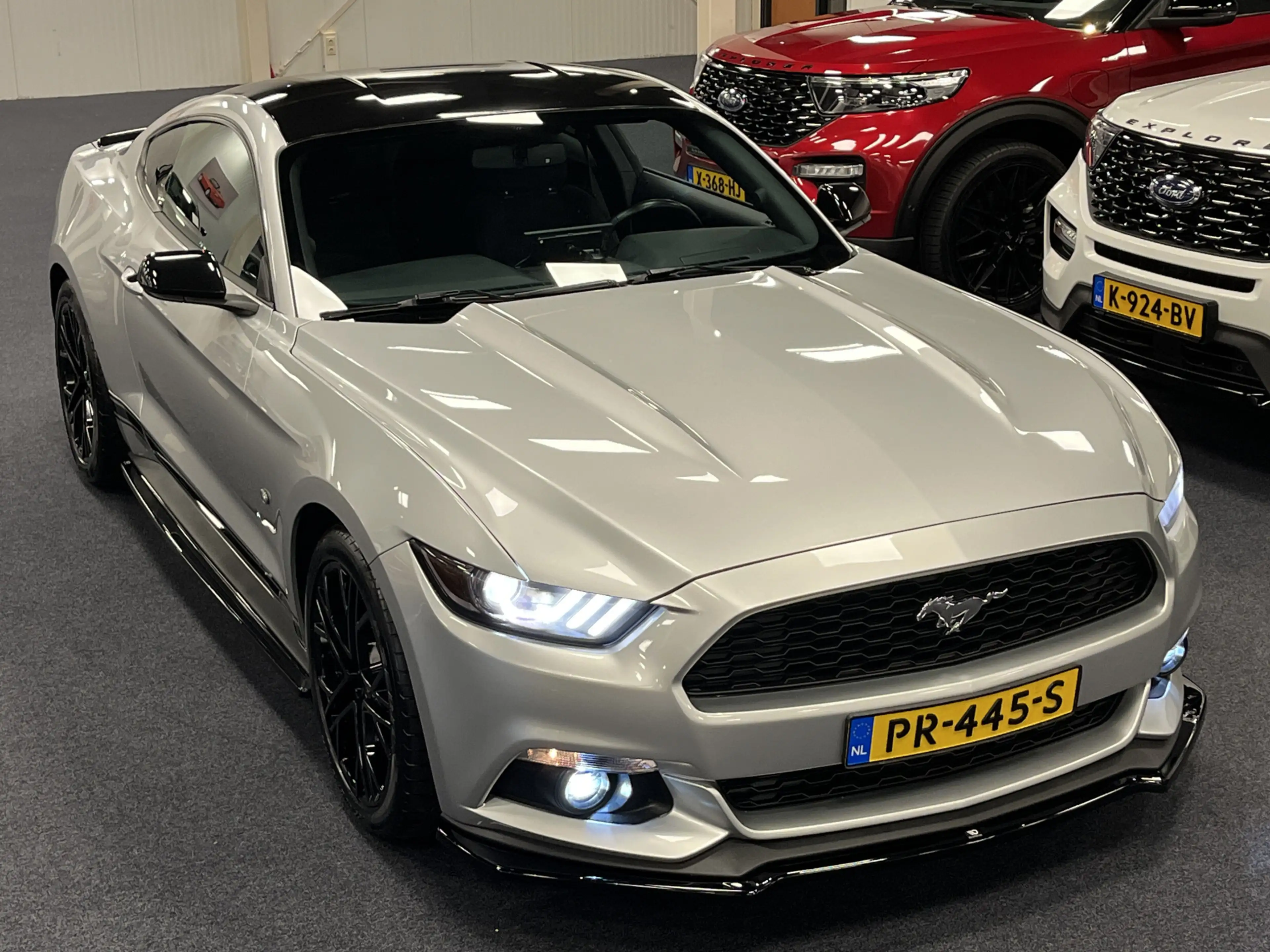 Ford Mustang Fastback 2.3 EcoBoost 317PK Automaat Special Versi — photo 5