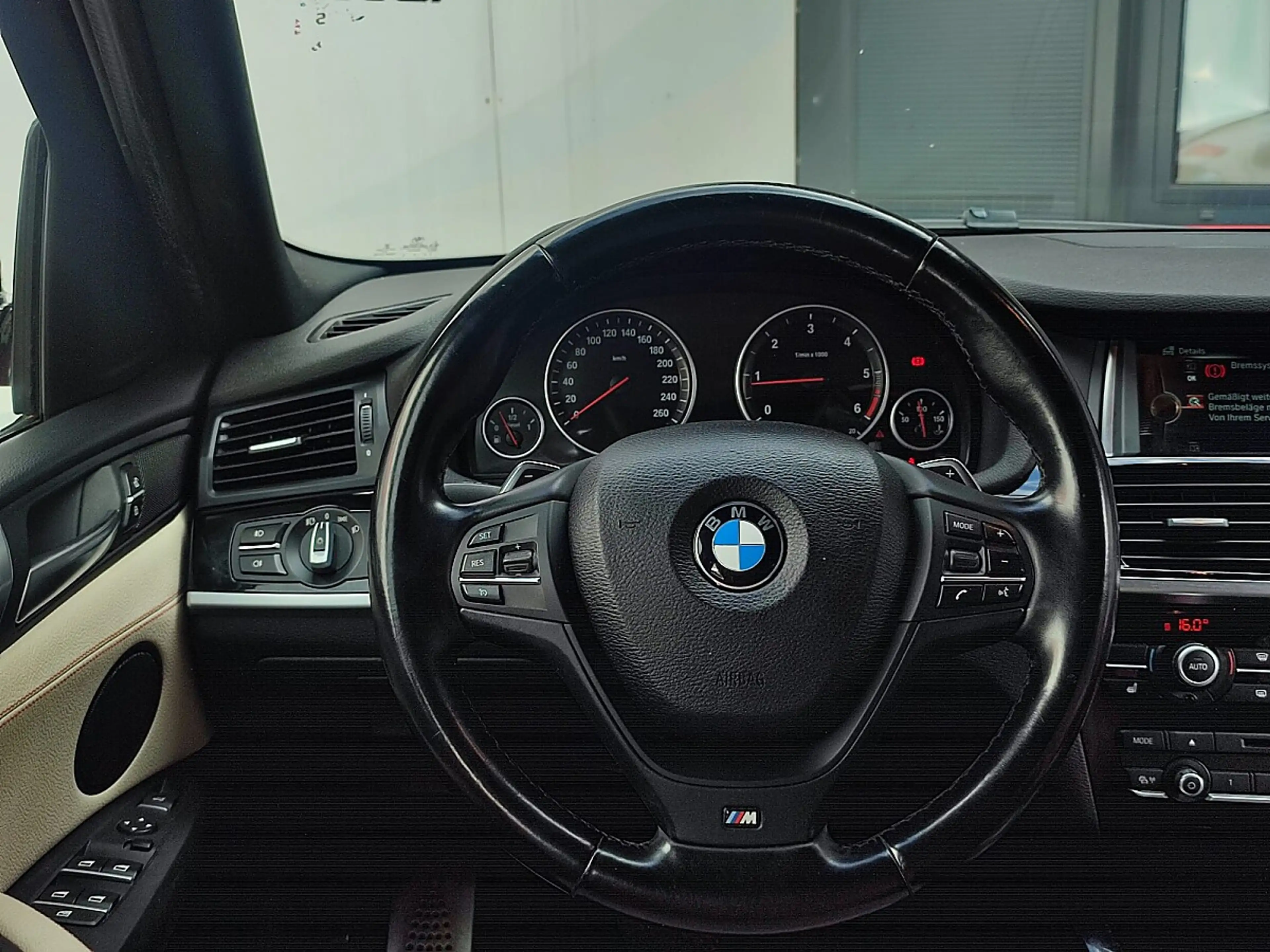 BMW X4 xDrive 20d Österreich-Paket Aut. — photo 9