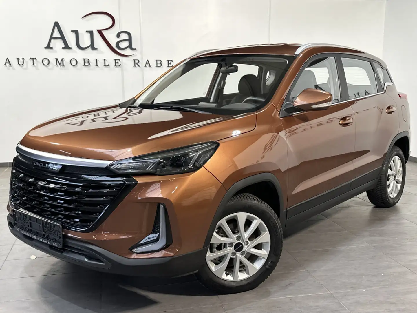 BAIC 210T LED+PDC+KLIMA+BLUETOOTH+EU6+1Hd Brun - 1