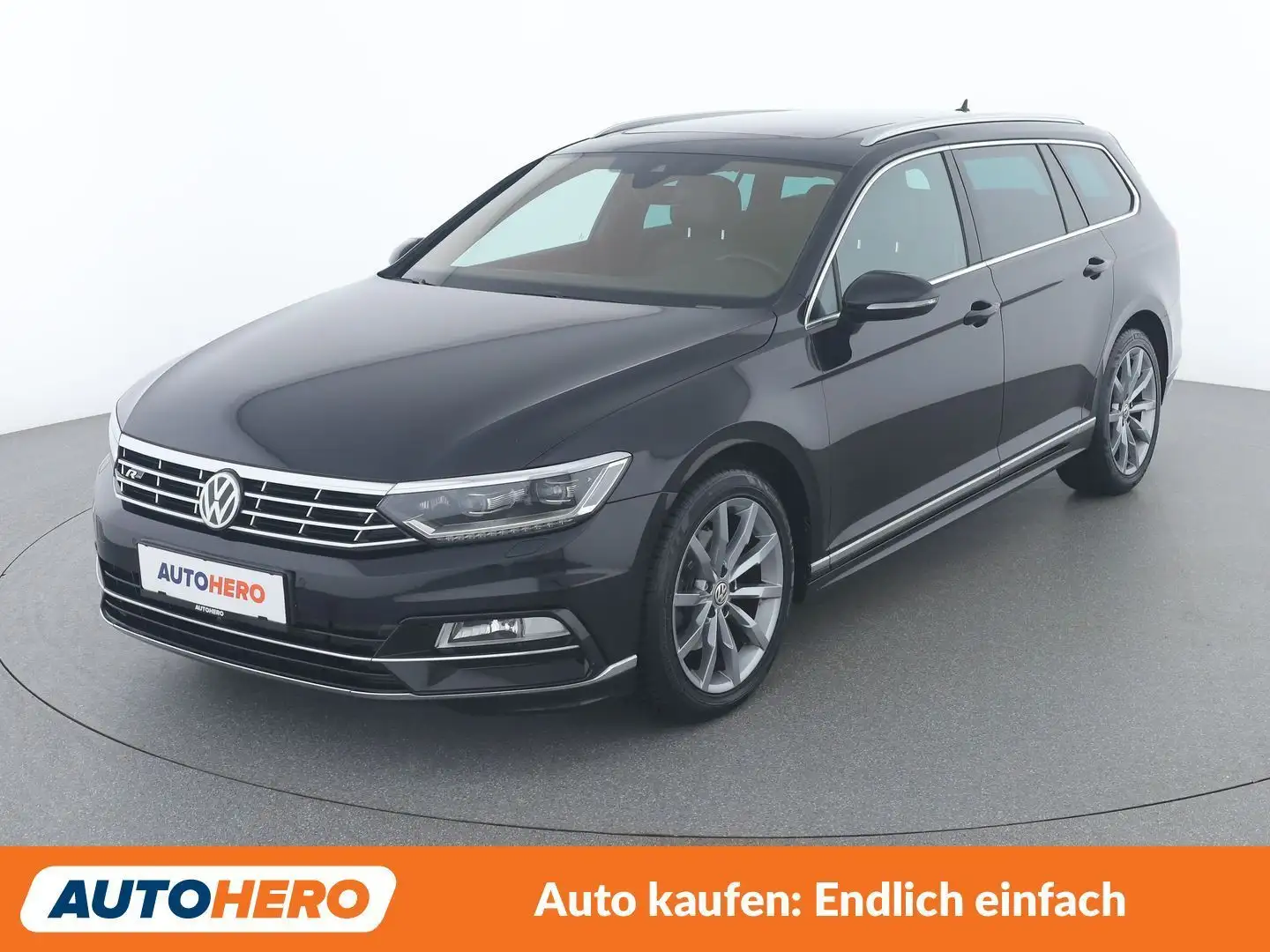 Volkswagen Passat 2.0 TDI Highline BlueMotion Tech R-Line Schwarz - 1