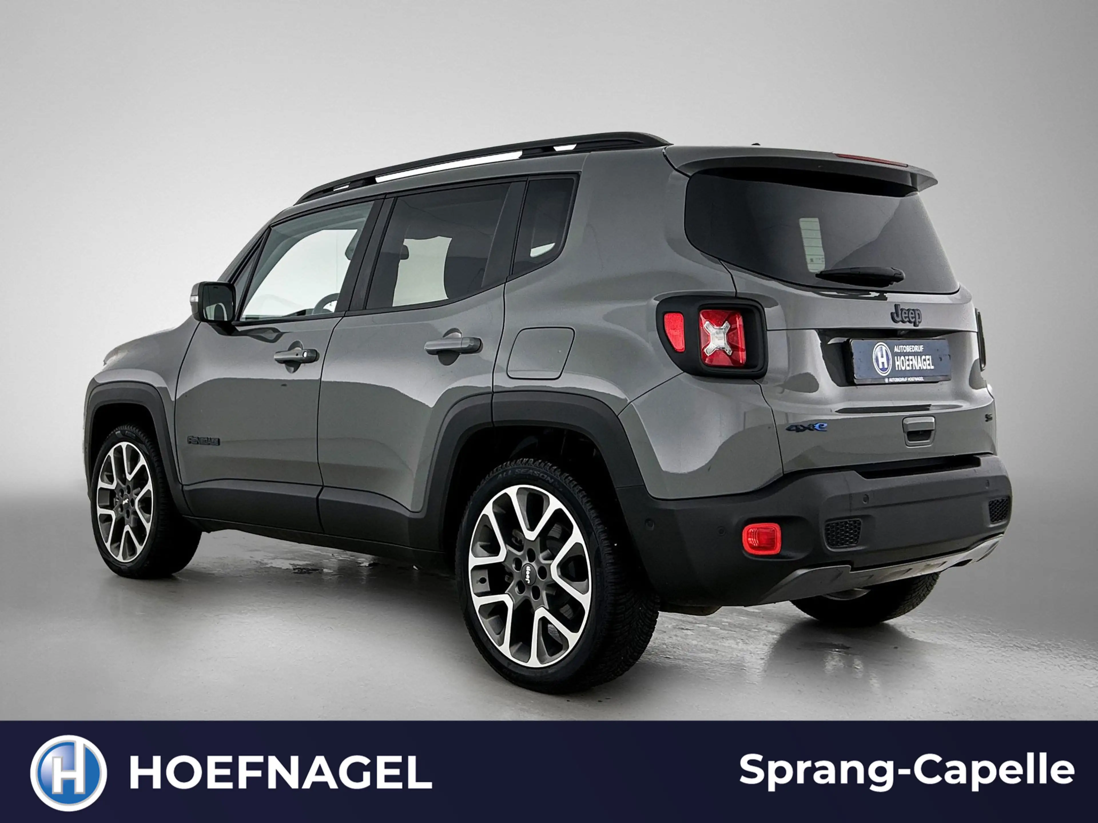 Jeep Renegade 4xe 240 Plug-in Hybrid Electric S | Camera | Adapt — photo 2