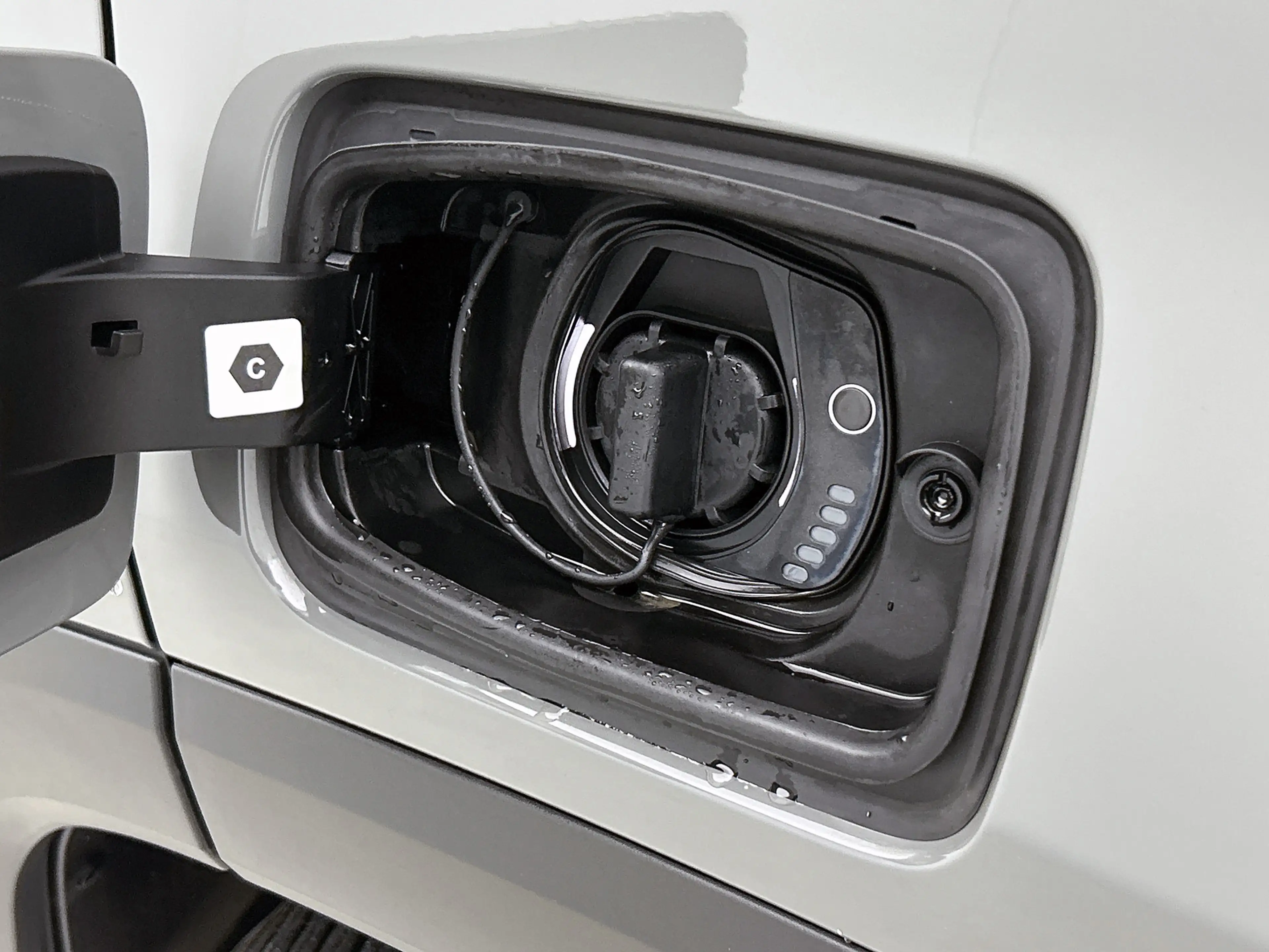 Jeep Renegade 4xe 240 Plug-in Hybrid Electric S | Camera | Adapt — photo 33