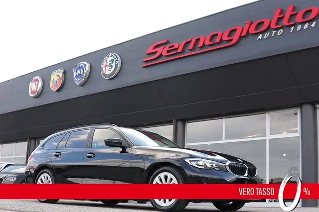 BMW 318 318d Touring Business Advantage auto FARI LED-PDC