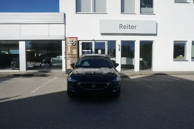 SEAT Leon ST 2,0 TDI DSG *LED*KAMERA*SHZ*