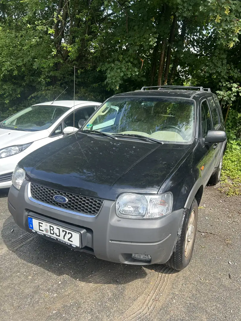 Ford Maverick V6 Limited - 1