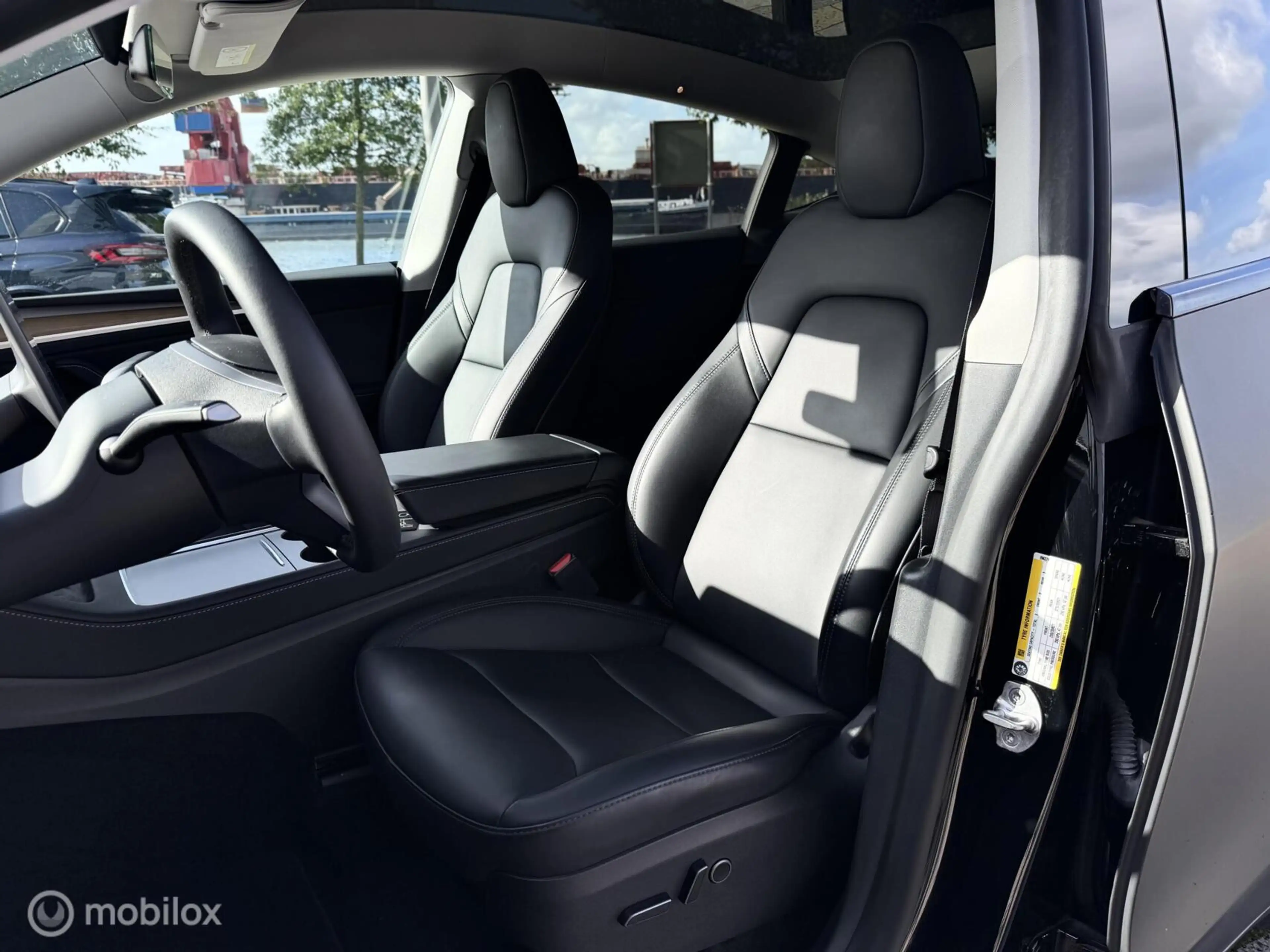 Tesla Model Y Performance AWD 75 kWh | Enhanced Autopilot — photo 12