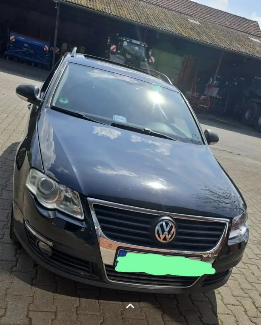 Volkswagen Passat - 2