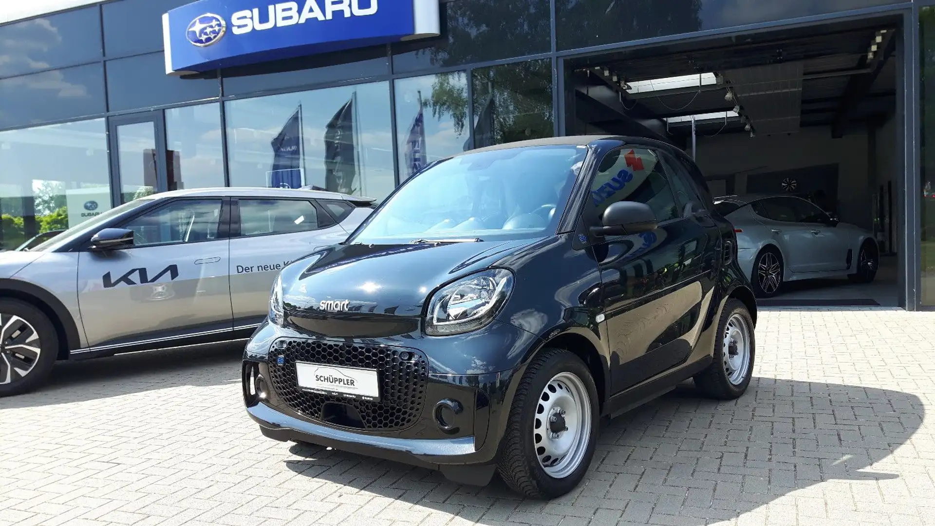 smart forTwo fortwo coupe electric drive / EQ Schwarz - 1