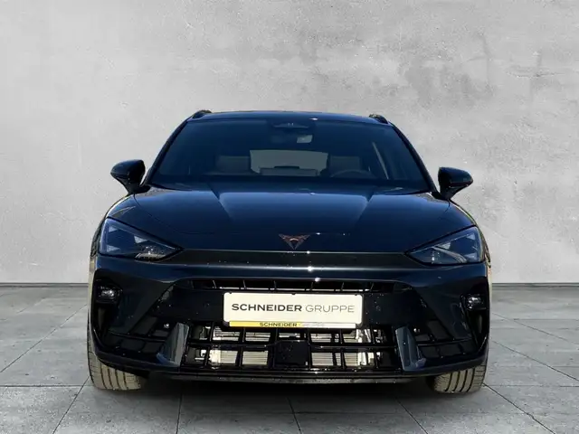 Cupra Leon view 8