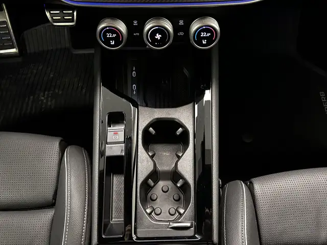 Skoda Superb view 22