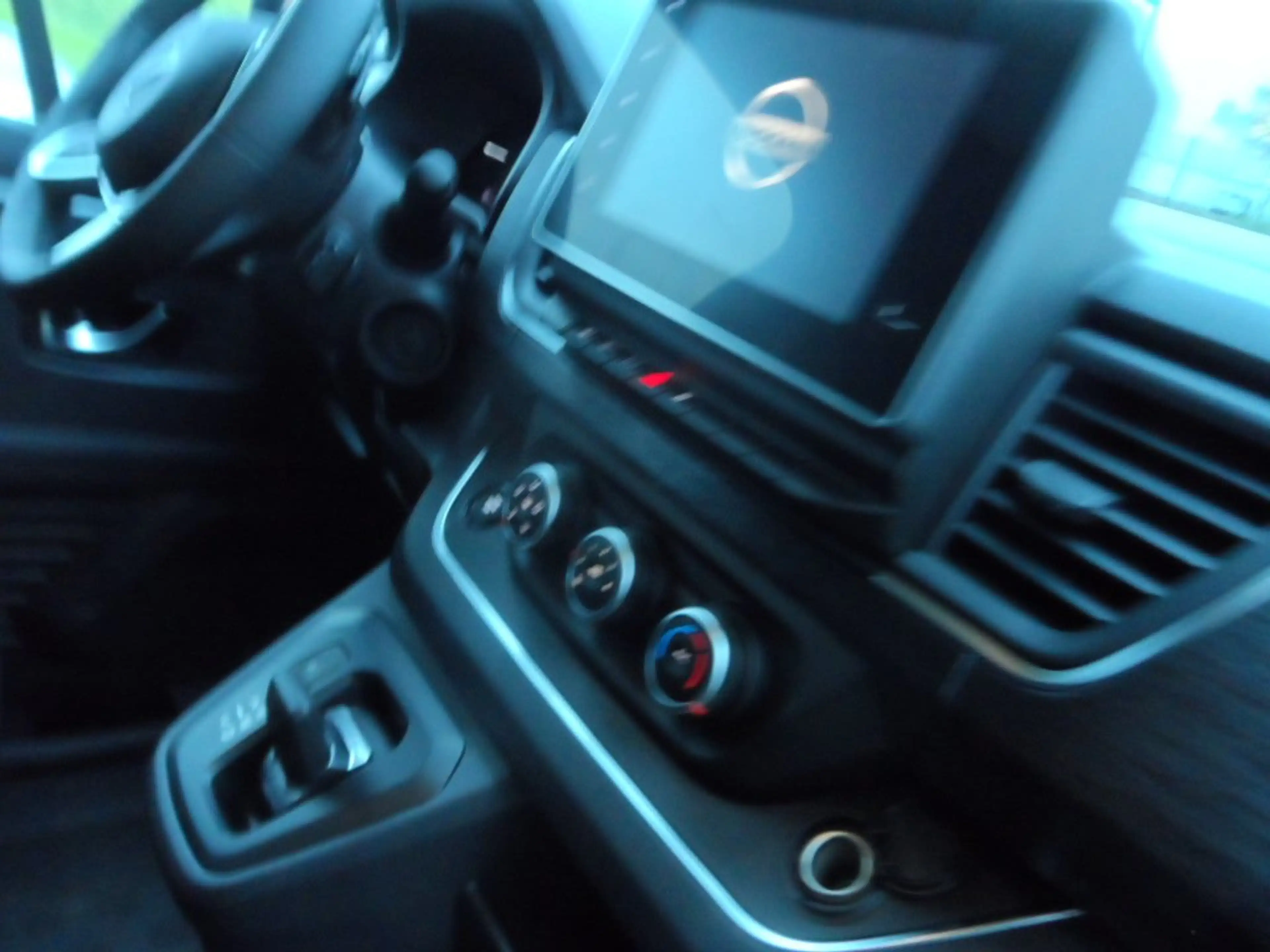 Nissan Primastar L1H1 2,7t Tekna — photo 7