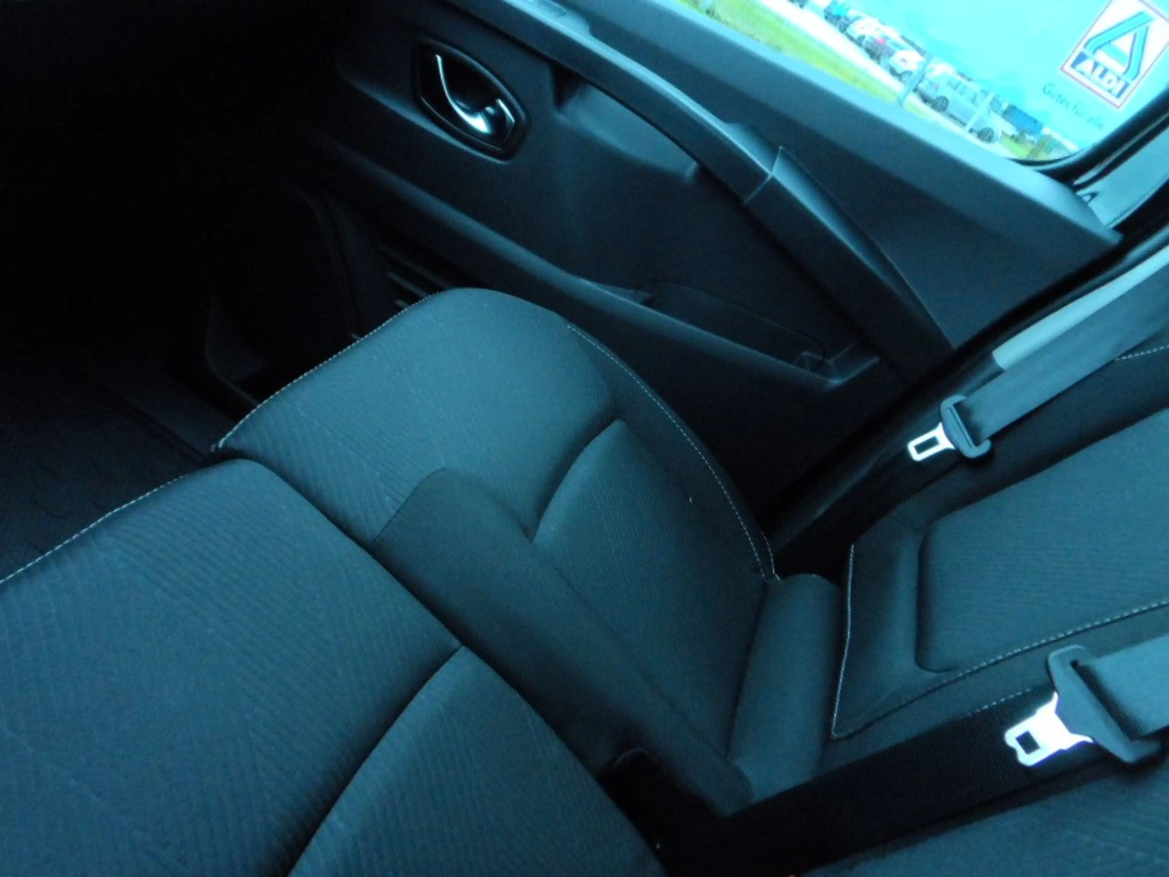 Nissan Primastar L1H1 2,7t Tekna — photo 11