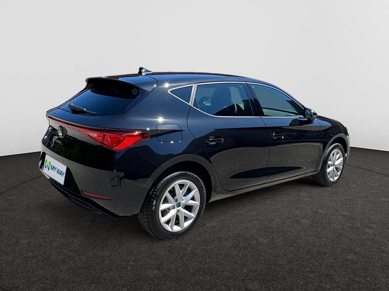 SEAT Leon Leon 5D Move Navi 1.5 eTSI 150pk (110kW) DSG Prime de reprise déduite — photo 4