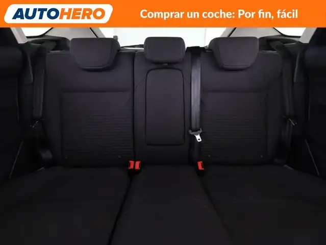 Ford Focus view 16