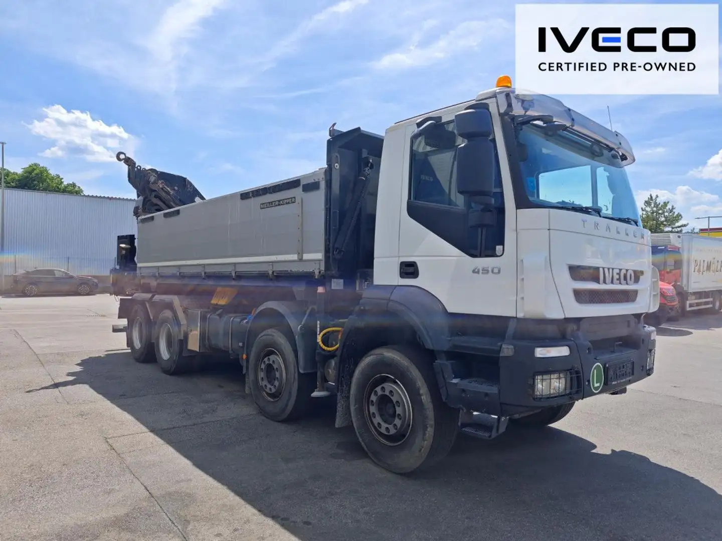 Iveco TRAKKER mit EFFER Kran !Tauschmotor! Weiß - 2