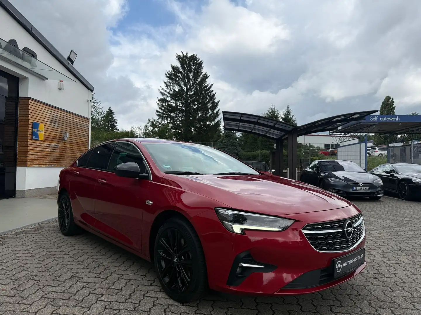 Opel Insignia B GrandSport Ultimate/AUTOMATIK/MASSAGE Rot - 2