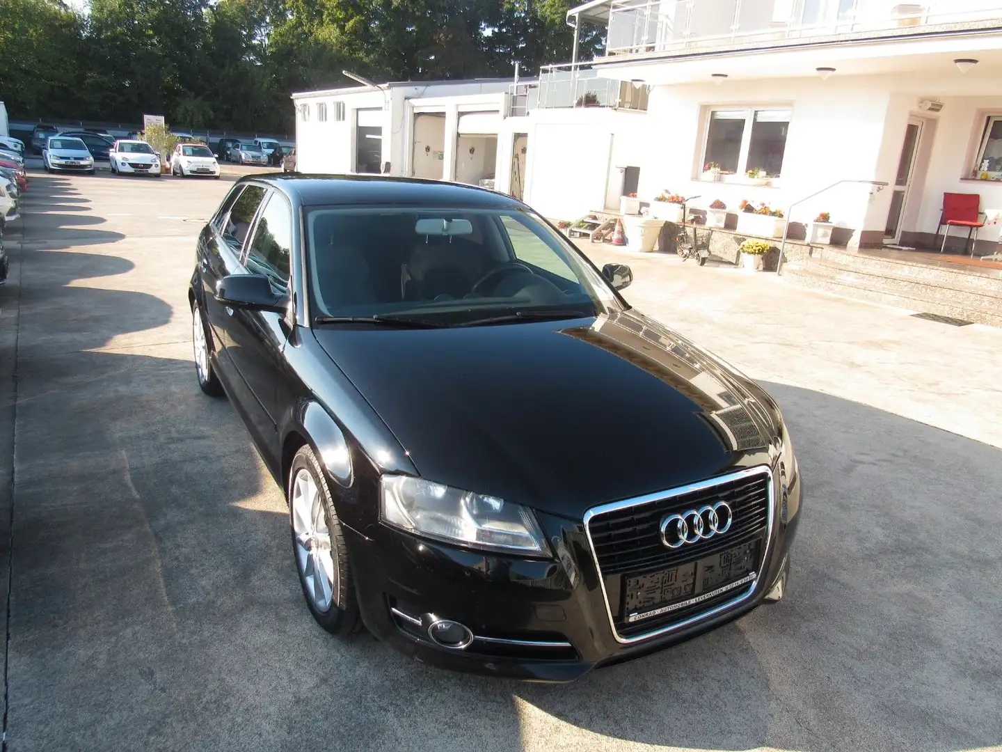 Audi A3 Sportback 1.8 TFSI,KLIMA,NAVI,LEDER. Schwarz - 1