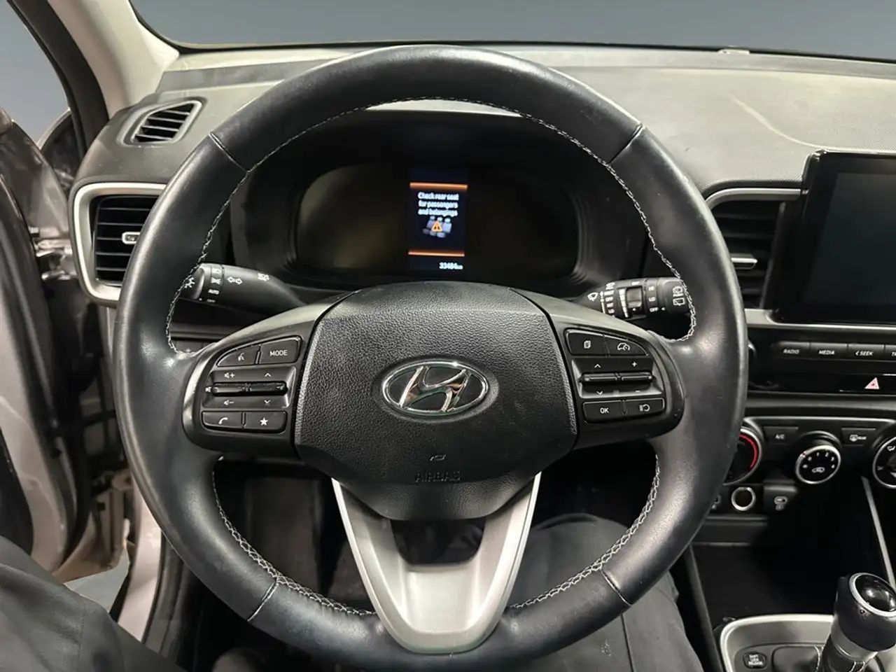 Hyundai Venue снимка Hyundai Venue