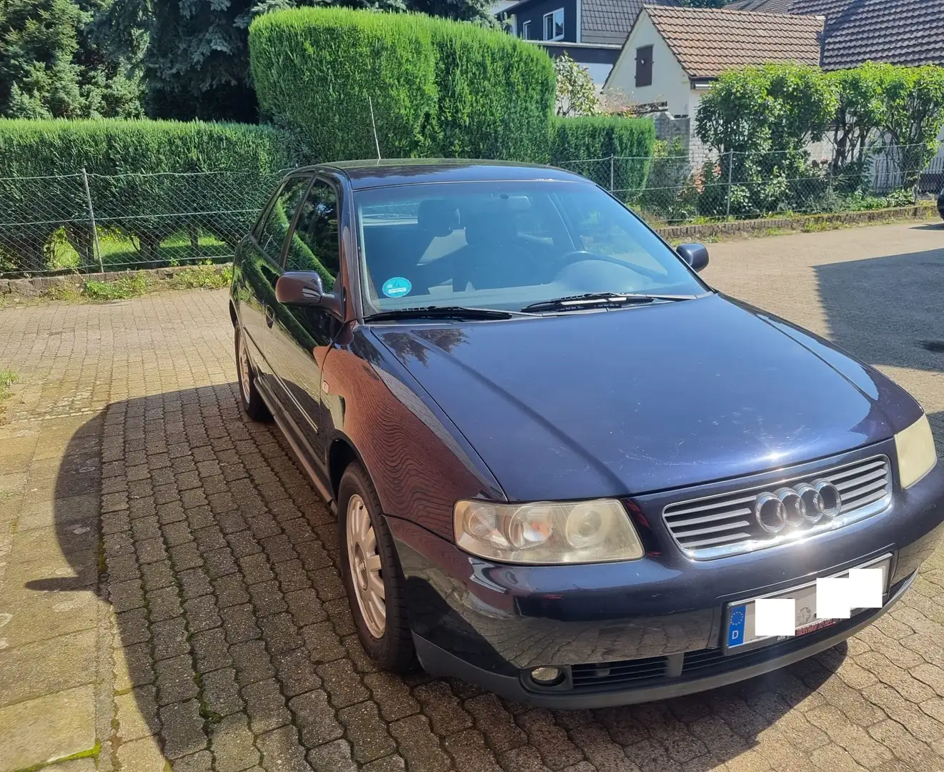 Audi A3 A3 8l 1,6 Tüv 10/2025 102PS 4Türer Azul - 1