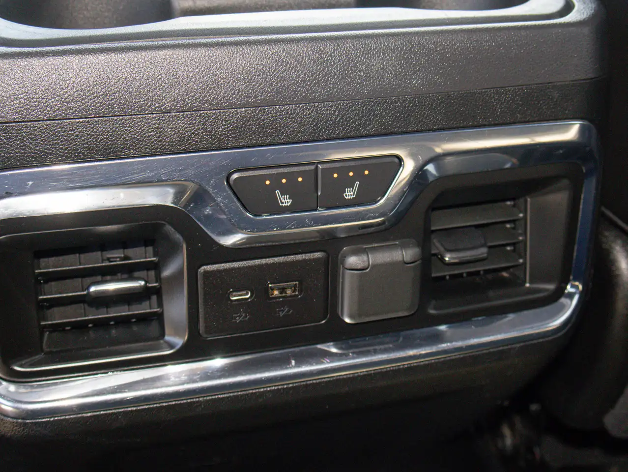 Chevrolet Silverado 2500 снимка Chevrolet Silverado 2500