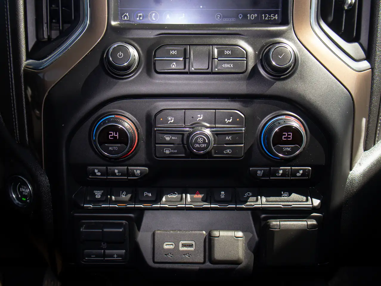Chevrolet Silverado 2500 снимка Chevrolet Silverado 2500