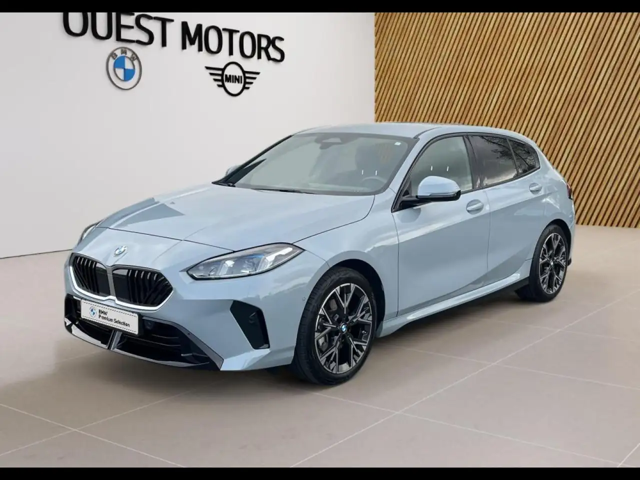 BMW 120
