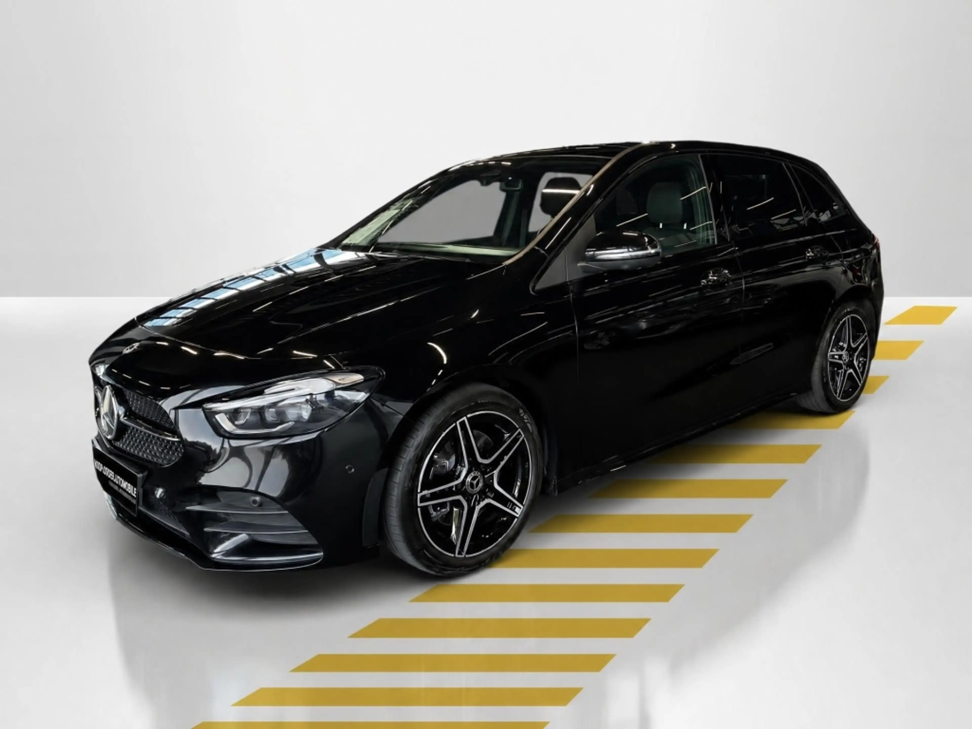 Mercedes-Benz B 220 d AMG NIGHT 360 NAVI PANO LKRDHZG AHK SHZ — photo 3
