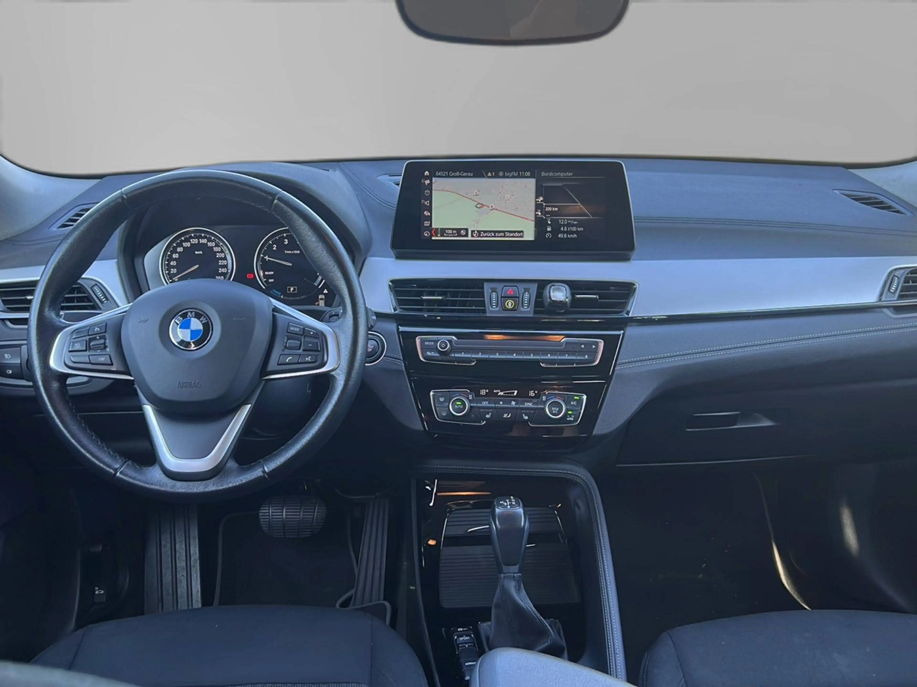 BMW X2 xDrive 25 e*LED*HEAD-UP*Navi*Temp*Keyless*Sitzhzg* — photo 13