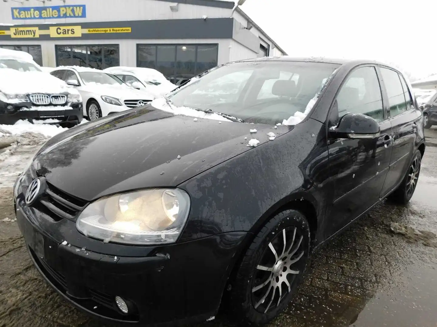 Volkswagen Golf V 1.6 FSI Schwarz - 1