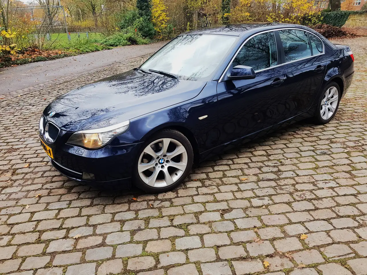 BMW 520